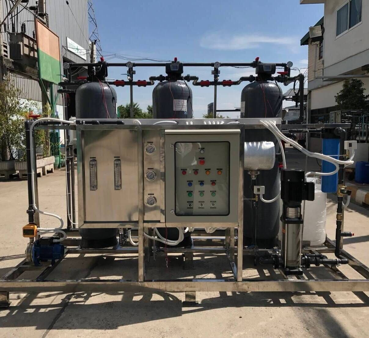 เครื่องกรองน้ำ RO พร้อมระบบ SOFTENER เครื่องกรองน้ำอุตสาหกรรม RO เครื่องกรองน้ำอุตสาหกรรม RO ระบบกรองน้ำโรงงาน เครื่องกรองน้ำใช้ในโรงงาน